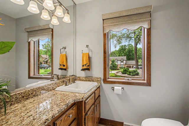 461 Amhurst Road, Valparaiso, IN 46385