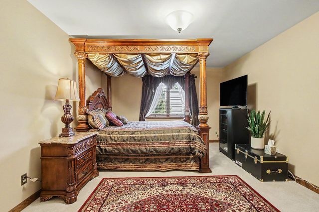 461 Amhurst Road, Valparaiso, IN 46385