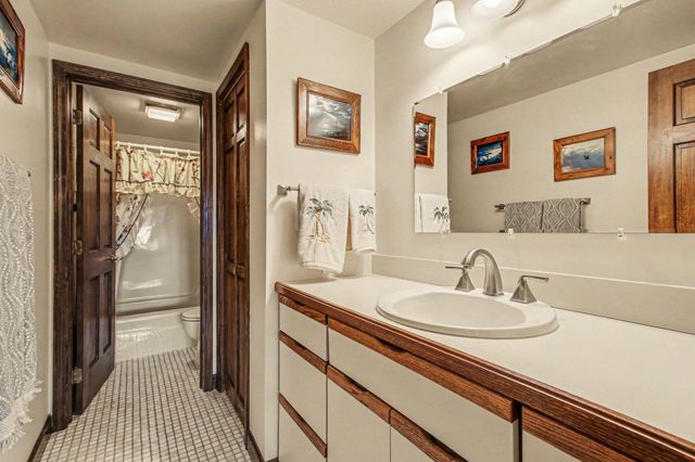 461 Amhurst Road, Valparaiso, IN 46385