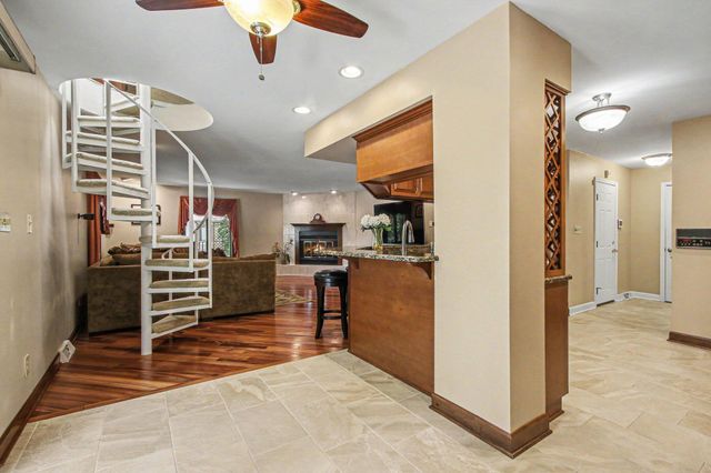 461 Amhurst Road, Valparaiso, IN 46385