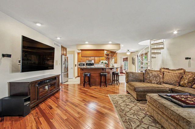 461 Amhurst Road, Valparaiso, IN 46385
