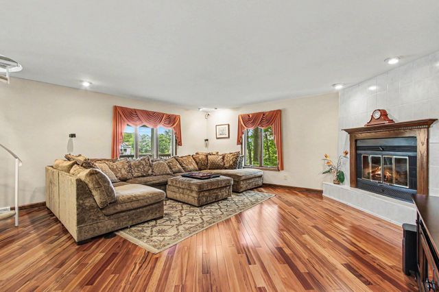 461 Amhurst Road, Valparaiso, IN 46385
