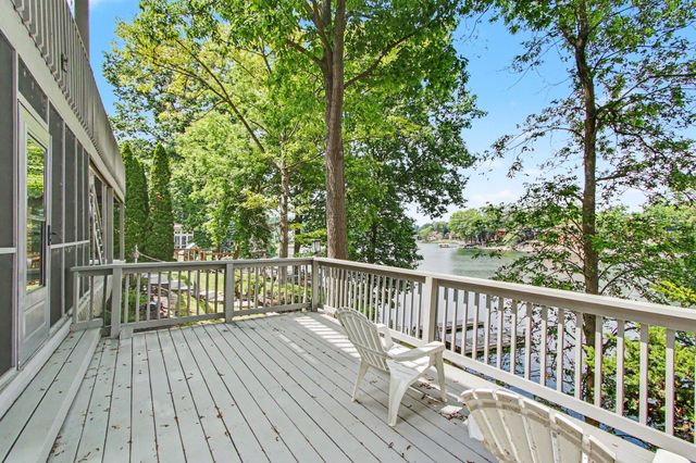 461 Amhurst Road, Valparaiso, IN 46385