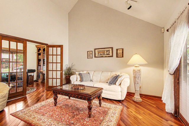 461 Amhurst Road, Valparaiso, IN 46385