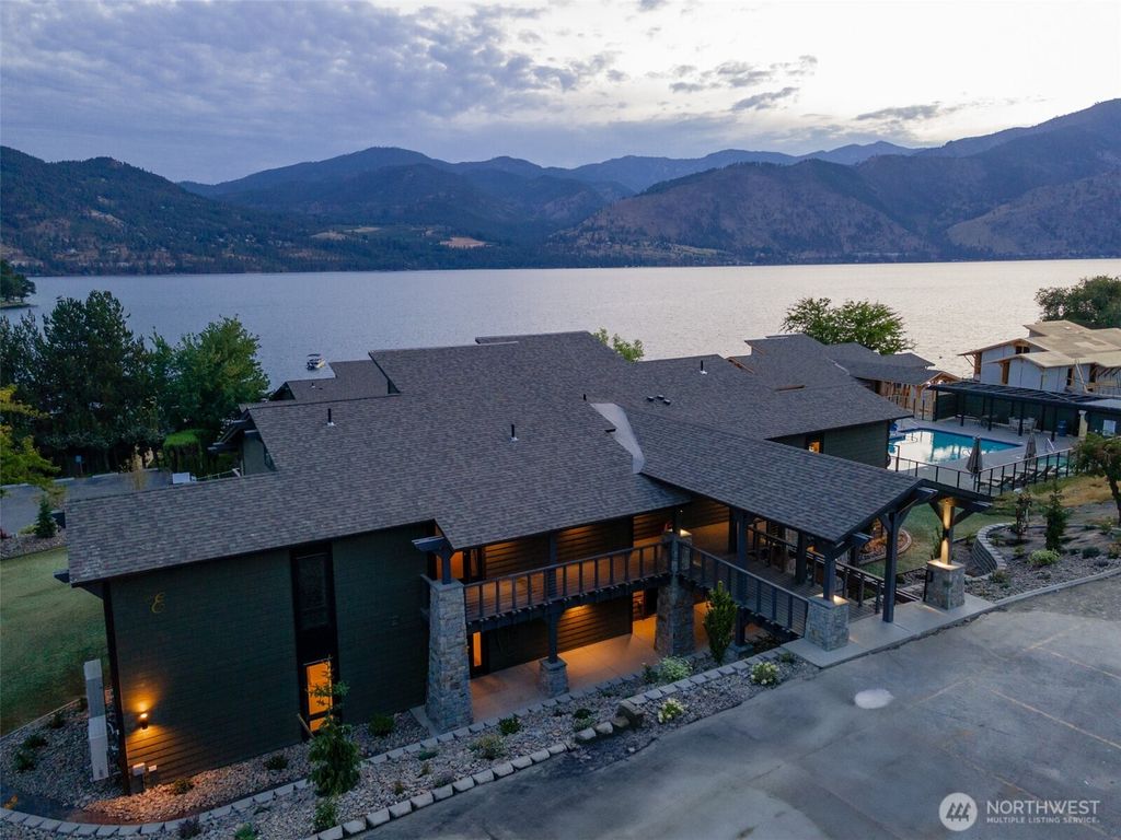 1 Yacinde Court #E3, Manson, WA 98831