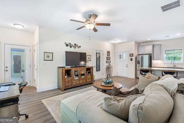 225 HAMRICK Road, Bremen, GA 30110