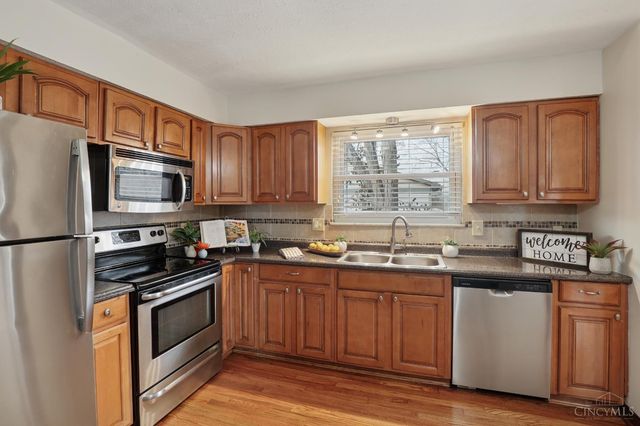 1090 Michelle Trail, Miami Twp, OH 45150