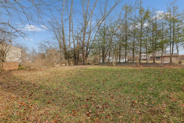 1090 Michelle Trail, Miami Twp, OH 45150