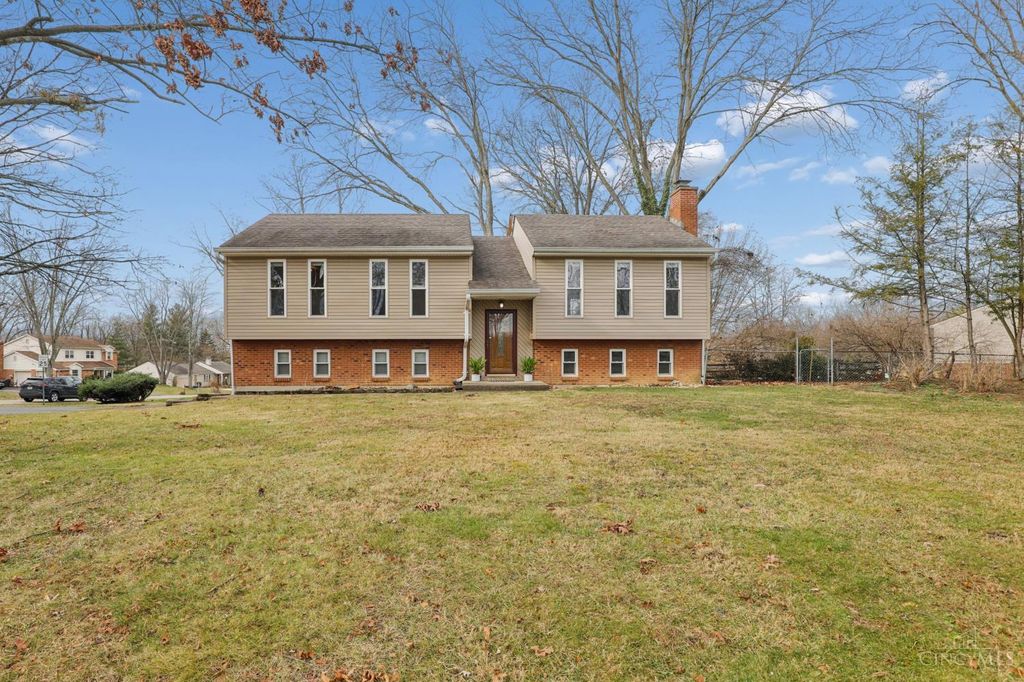 1090 Michelle Trail, Miami Twp, OH 45150