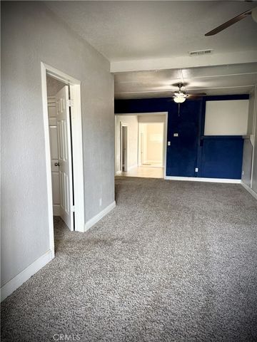522 Wolfe, Turlock, CA 95380