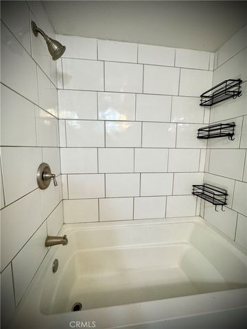 522 Wolfe, Turlock, CA 95380