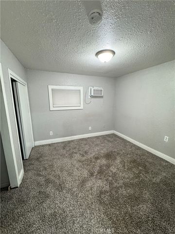 522 Wolfe, Turlock, CA 95380