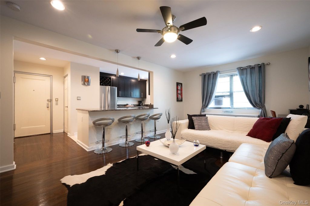 62 Manchester Road 2L, Eastchester, NY 10709 — photo 5