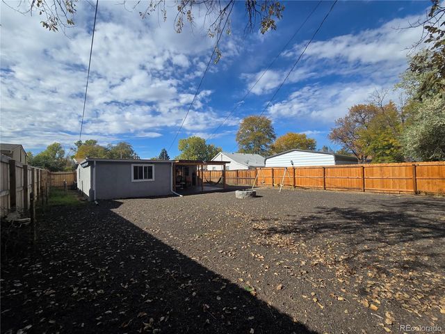 318 Ash Street, Hudson, CO 80642