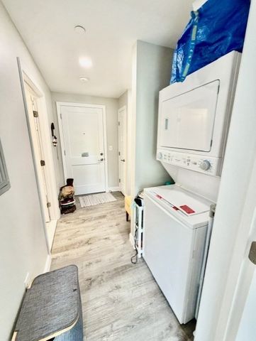 882 Mass Ave 2D, Arlington, MA 02476