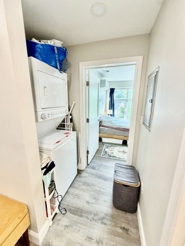 882 Mass Ave 2D, Arlington, MA 02476