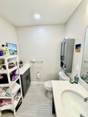 882 Mass Ave 2D, Arlington, MA 02476