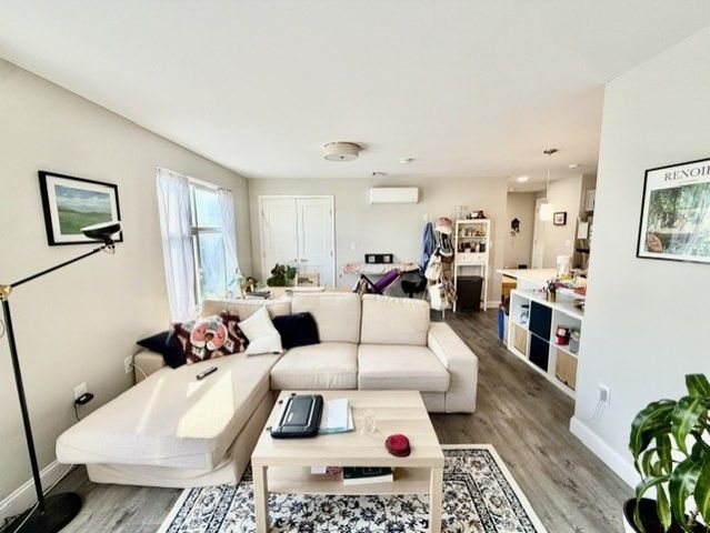 882 Mass Ave 2D, Arlington, MA 02476