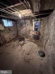 533 E HIGH ST, Philadelphia, PA 19144