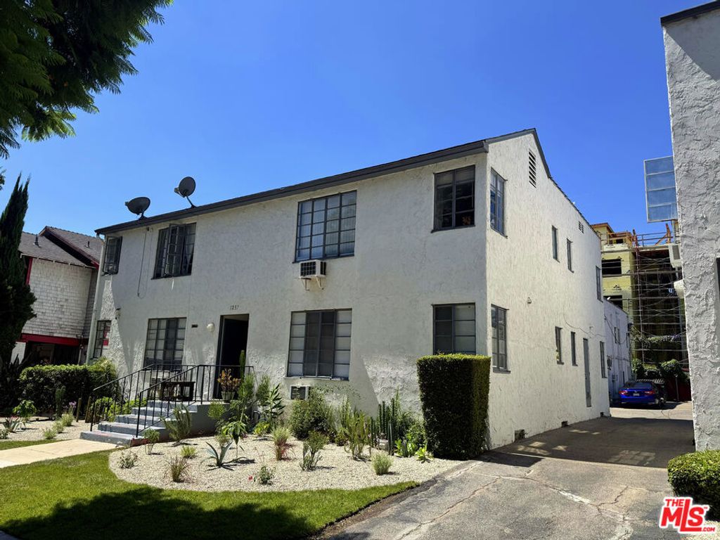 1235 N Detroit Street, West Hollywood, CA 90046 — photo 5