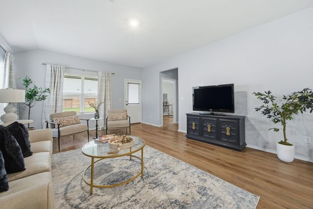 371 Jack Ryan ST, Kyle, TX 78640