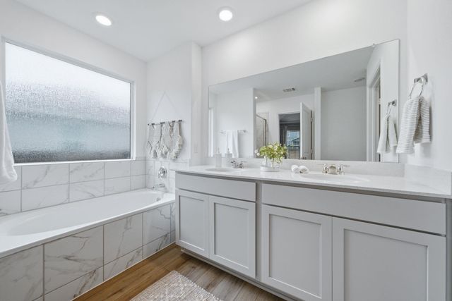 371 Jack Ryan ST, Kyle, TX 78640