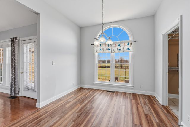 1010 Kamber Leigh Dr, Cedar Hill, TN 37032