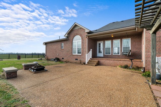 1010 Kamber Leigh Dr, Cedar Hill, TN 37032