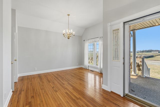 1010 Kamber Leigh Dr, Cedar Hill, TN 37032