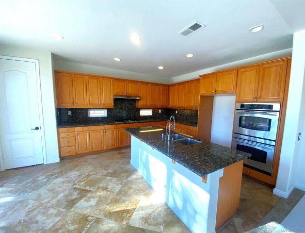 5517 Rabbit Ridge Road, San Diego, CA 92130