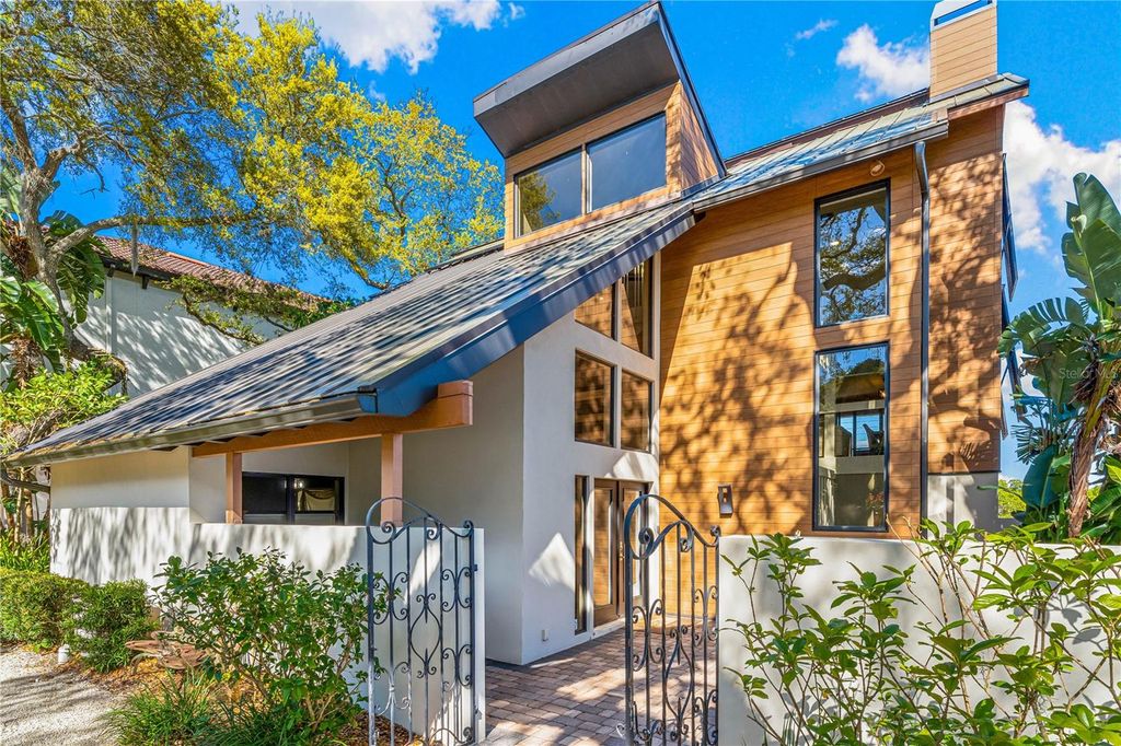 5236 SIESTA COVE DRIVE, Sarasota, FL 34242