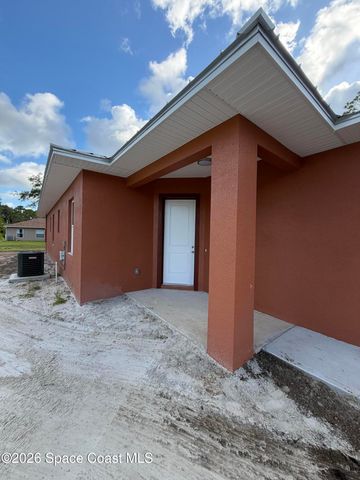1677 Javier Street SE, Palm Bay, FL 32909
