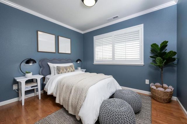 10 Greenwood Lane, Redwood City, CA 94063