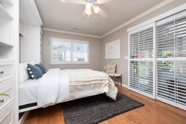 10 Greenwood Lane, Redwood City, CA 94063