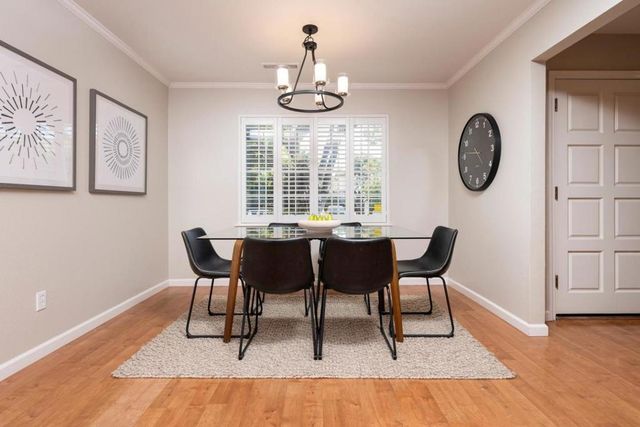 10 Greenwood Lane, Redwood City, CA 94063