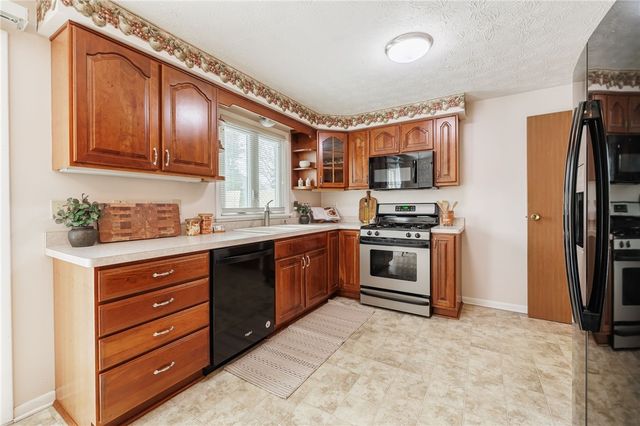 36 Friar Drive, Greece, NY 14626