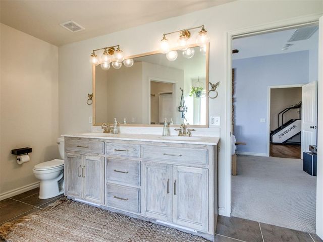 10017 Allie Hope Lane, Yukon, OK 73099