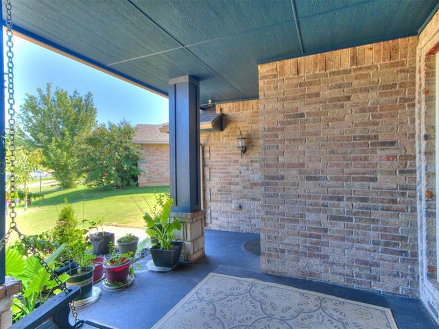 10017 Allie Hope Lane, Yukon, OK 73099