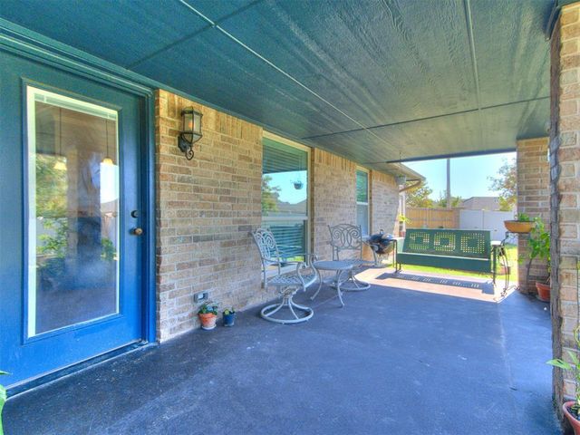 10017 Allie Hope Lane, Yukon, OK 73099