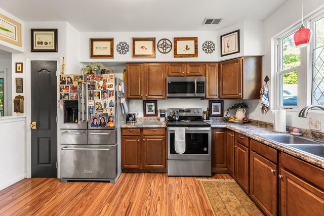 225 S 2ND ST, Denton, MD 21629
