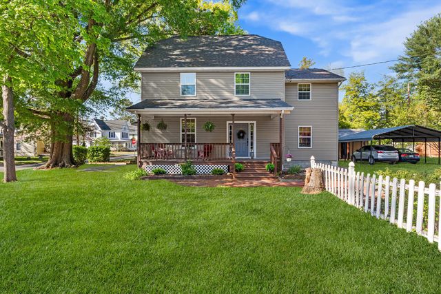 225 S 2ND ST, Denton, MD 21629
