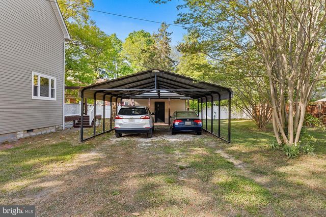 225 S 2ND ST, Denton, MD 21629