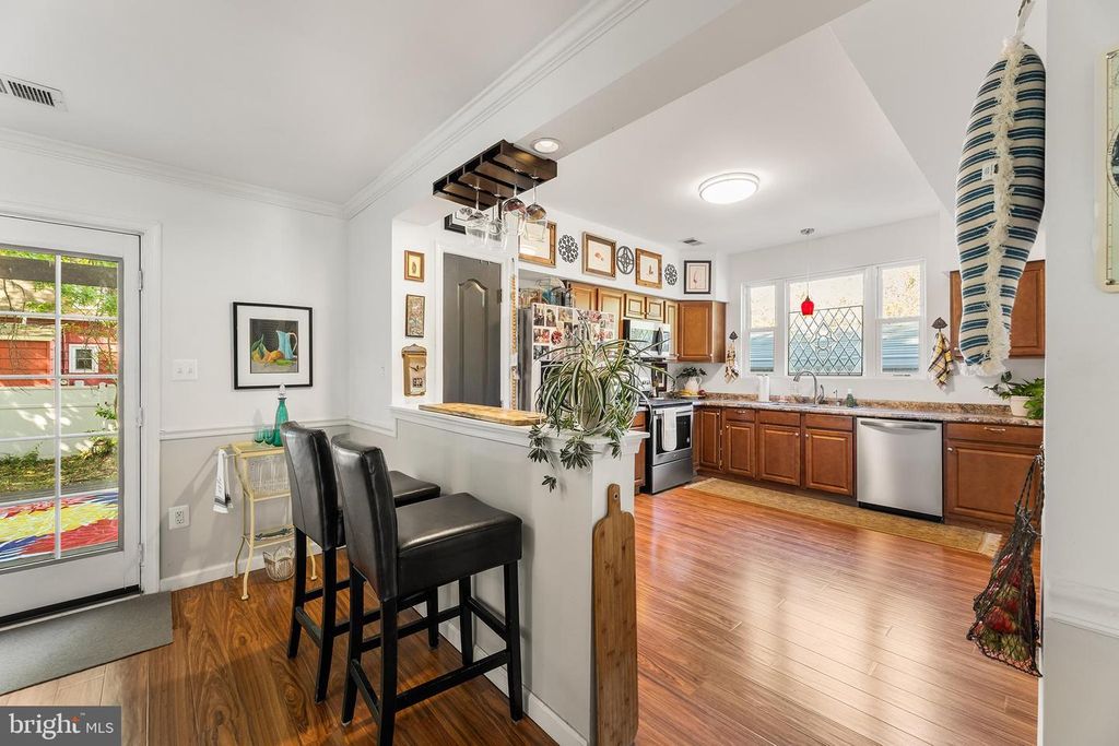 Image 15 of property listing at 225 S 2ND ST, Denton, MD 21629