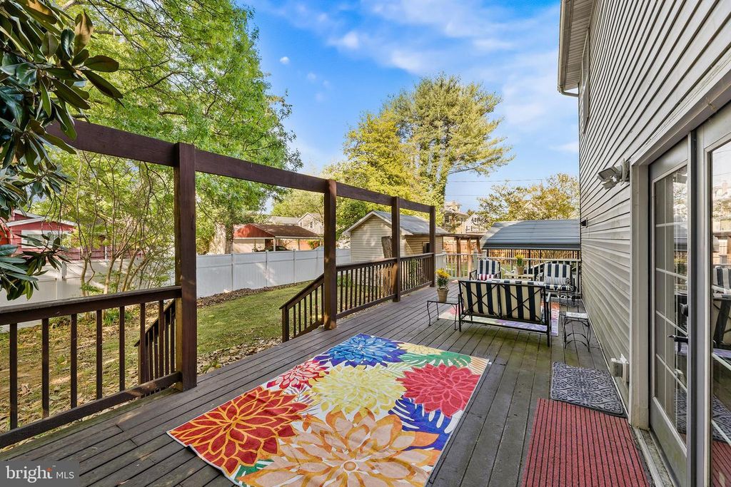 Image 17 of property listing at 225 S 2ND ST, Denton, MD 21629