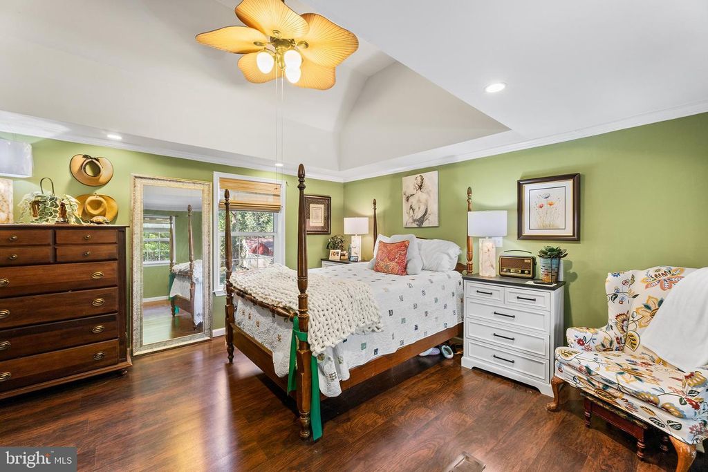 Image 22 of property listing at 225 S 2ND ST, Denton, MD 21629