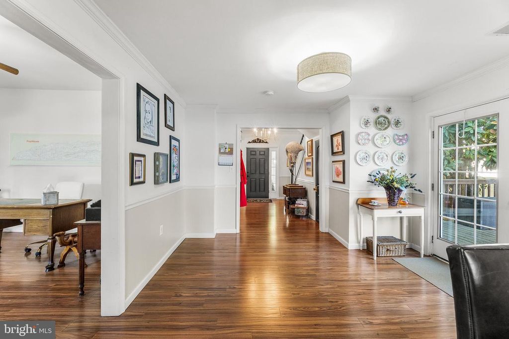 Image 33 of property listing at 225 S 2ND ST, Denton, MD 21629