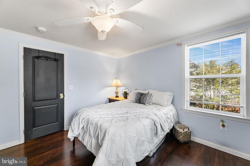 Image 49 of property listing at 225 S 2ND ST, Denton, MD 21629