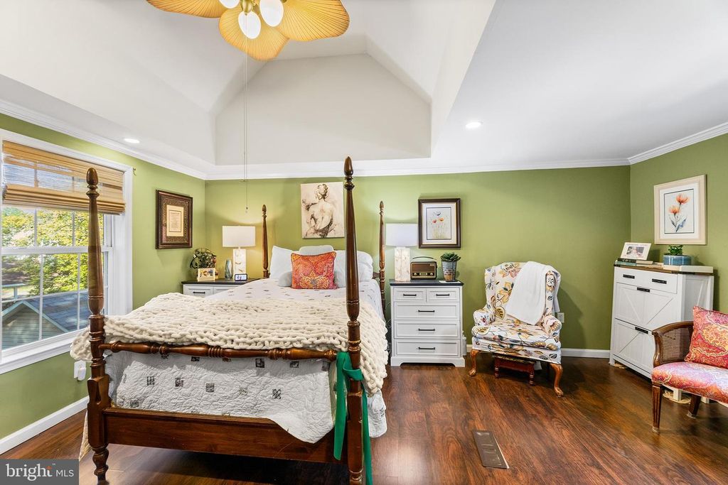 Image 51 of property listing at 225 S 2ND ST, Denton, MD 21629