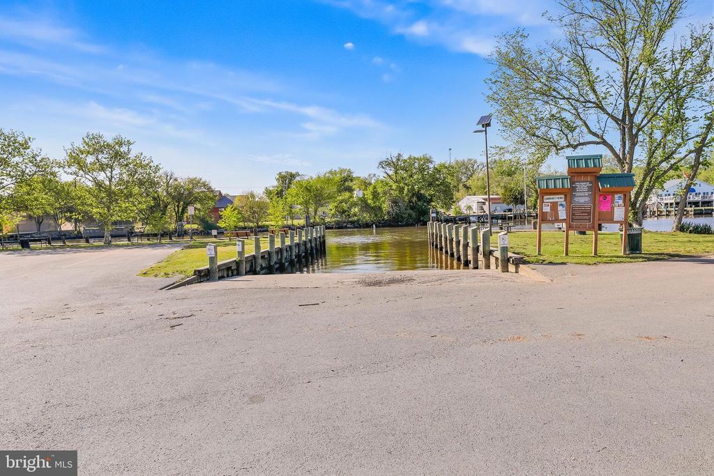 Image 64 of property listing at 225 S 2ND ST, Denton, MD 21629