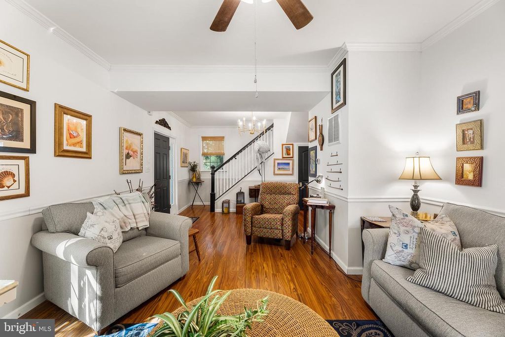 Image 8 of property listing at 225 S 2ND ST, Denton, MD 21629